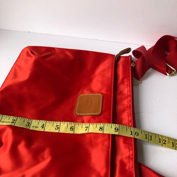 BRIC’S red nylon crossbody EUC - Picture 12 of 12
